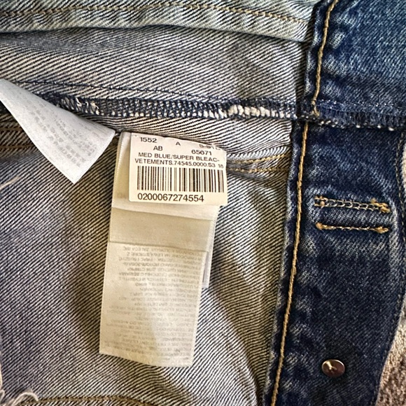 Vetements x Levi’s Jean Jacket - Picture 6 of 6